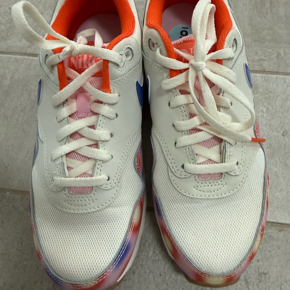 Nike Air Max - image 2